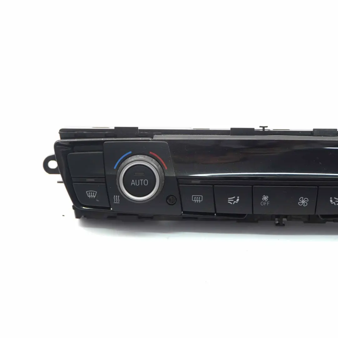  Panneau climatisation BMW F20 F22 F30 Contrôle automatique température - SKU 9354143-1 - Numéro de pièce 9354143