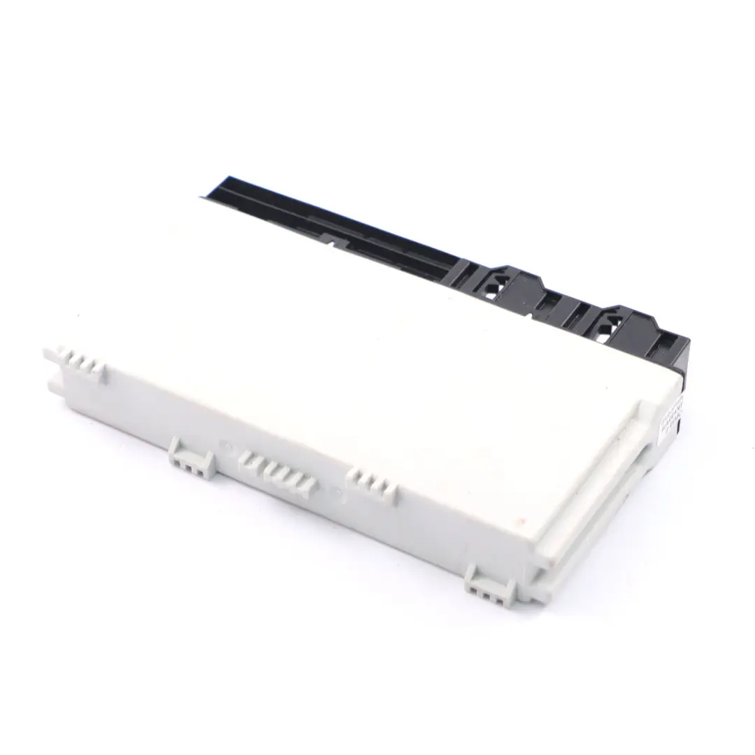 Moduł Sterownik Fotela Przód do BMW F20 F30 F31 F32 o numerze 9354457 BMW F20 F30 F31 F32 Moduł Sterownik Fotela Przód - SKU 9354457 - Numer Części 9354457