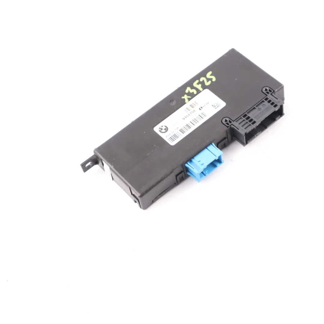BMW X3 F25 Central Gateway Module Control Unit Lear ZGW-02 4SK Mid - SKU 9354758 - Part number 9354758