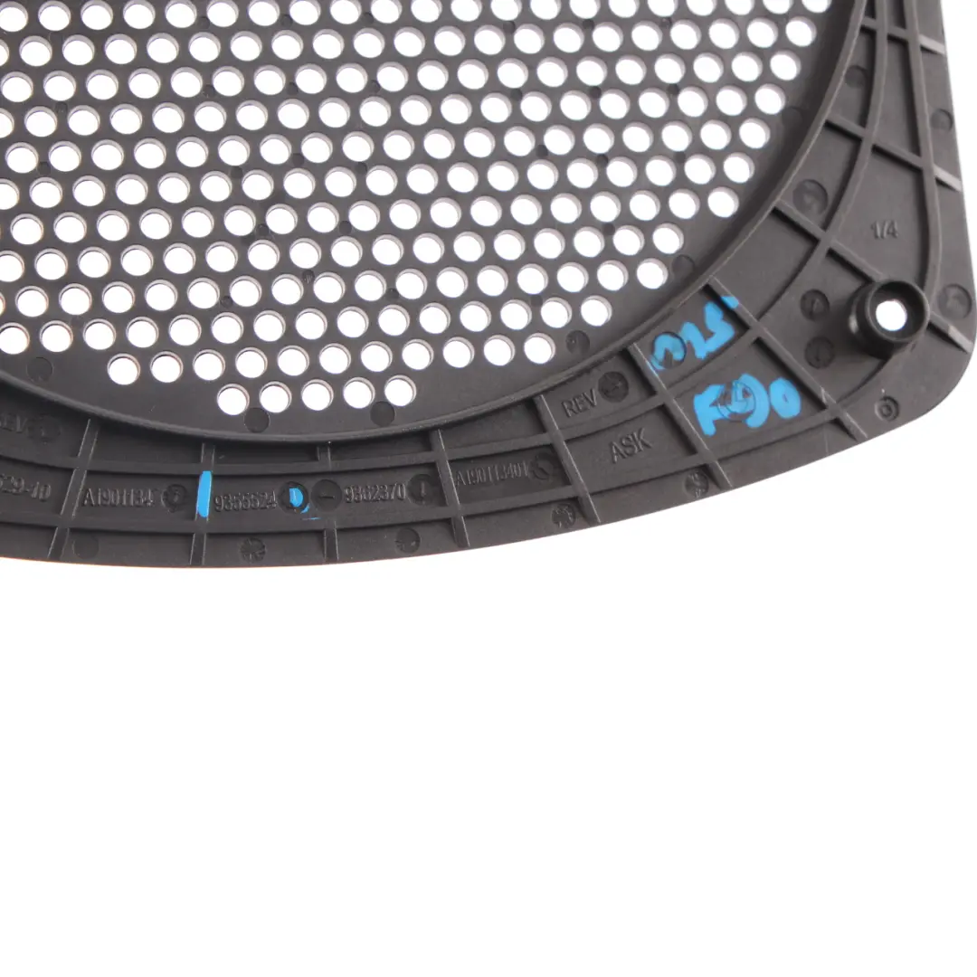 Speaker Cover BMW G30 G31 Central Woofer Trim Front Left Right N/O/S to with Part number 9355524 Speaker Cover BMW G30 G31 Central Woofer Trim Front Left Right N/O/S - SKU 9355524 - Part number 9355524
