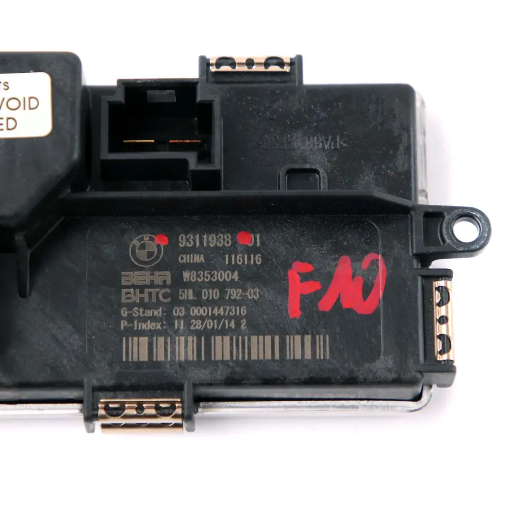 Regolatore soffiaggio riscaldatore Resistore Motore per BMW F01 F07 F10 F11 F12 F13 con numero di parte 9355981 BMW F01 F07 F10 F11 F12 F13 Regolatore soffiaggio riscaldatore Resistore Motore - SKU 9355981 - Numero di parte 9355981