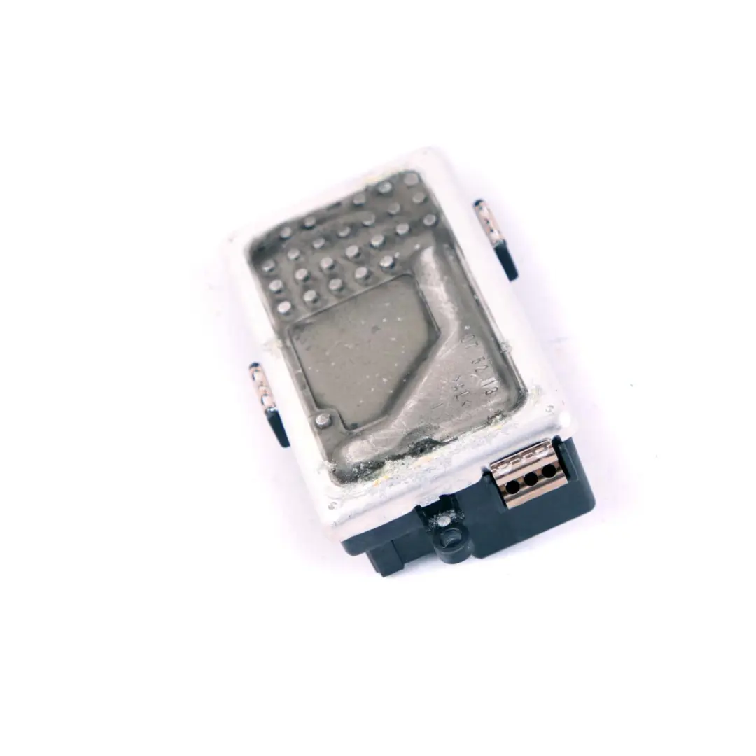 BMW F01 F07 F10 F11 F12 F13 Blower Regulator Heater Blow Resistor Motor 9311938 - SKU 9355981 - Part number 9355981