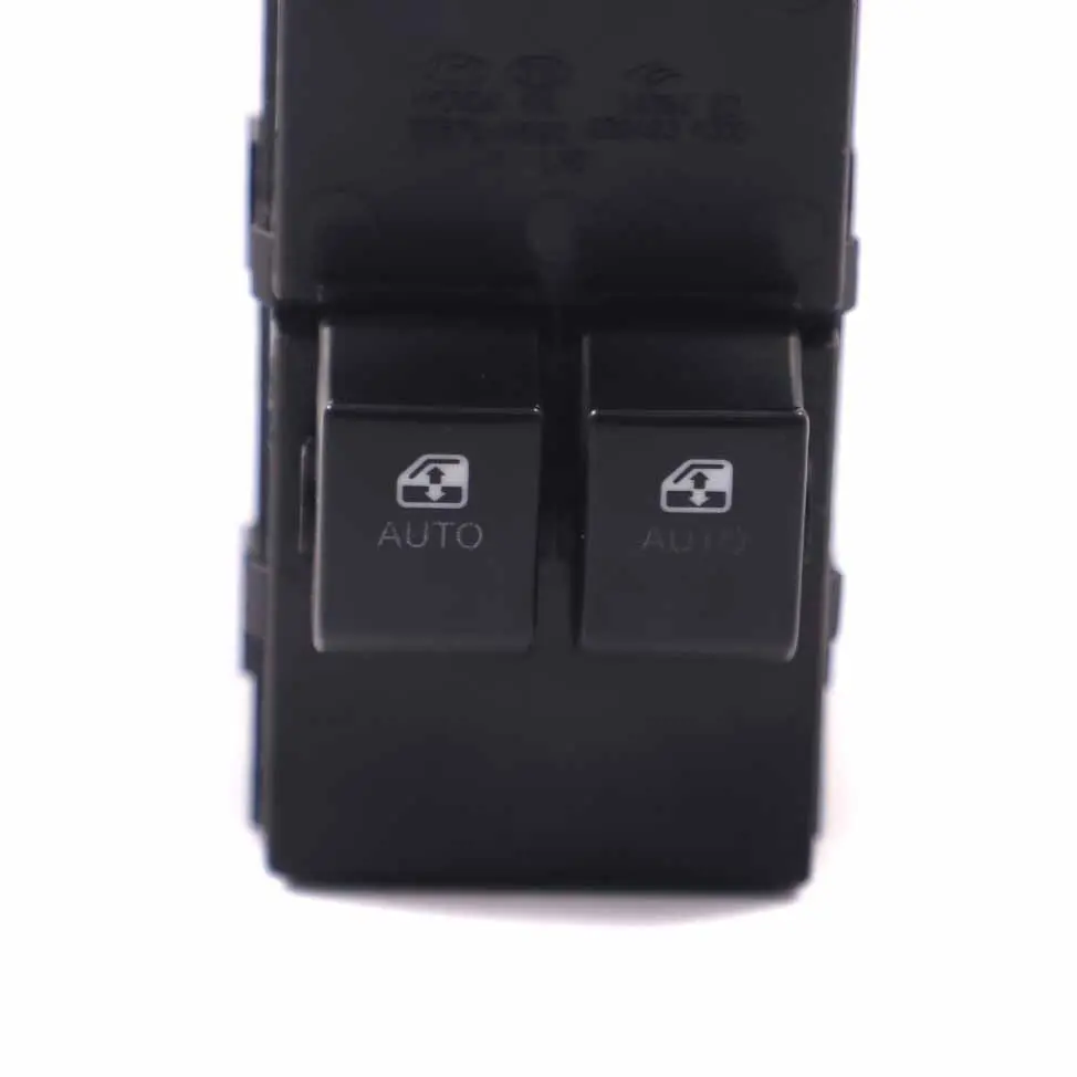 Kia Ceed ED MK1 Interruttore alzacristalli anteriore lato guida - SKU 93570-1H020 - Numero di parte 93570-1H020