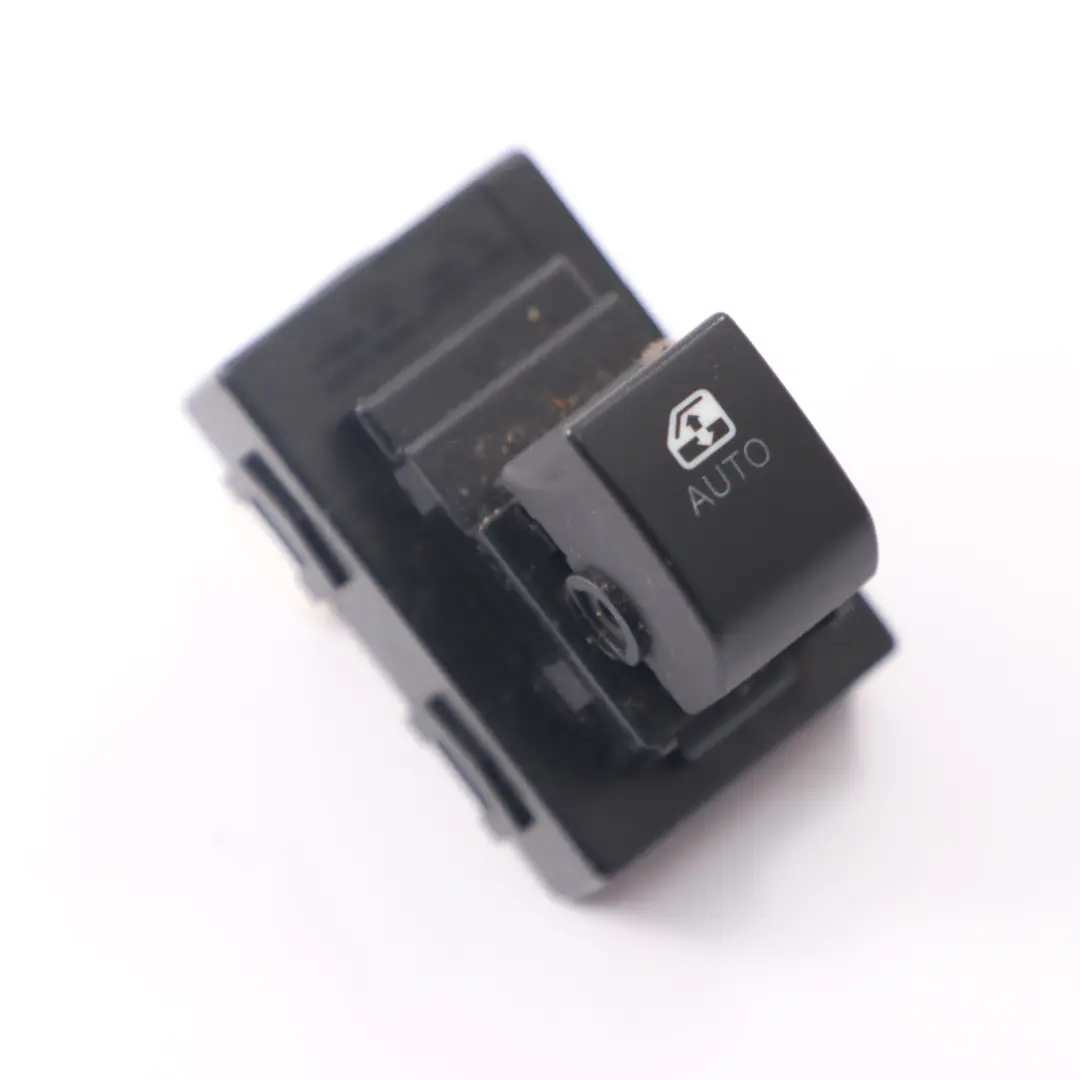 Interruttore alzacristalli elettrico Pulsante controllo per Kia Ceed 1 con numero di parte 93575-1H100 Kia Ceed 1 Interruttore alzacristalli elettrico Pulsante controllo - SKU 93575-1H100 - Numero di parte 93575-1H100