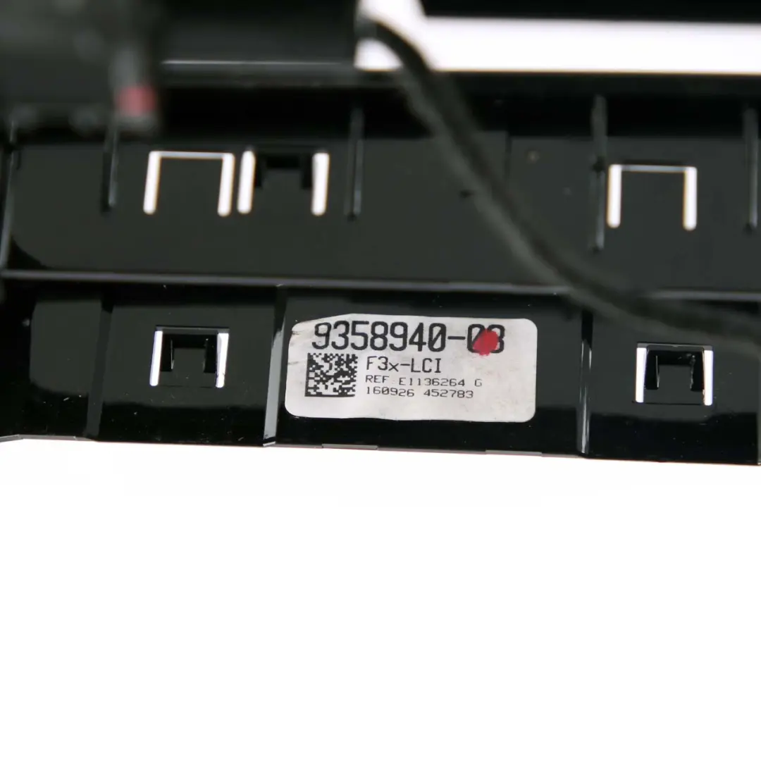 BMW F30 F31 LCI Obudowa Panel Sterowania Klimatyzacji Radia - SKU 9358940 - Numer Części 9358940