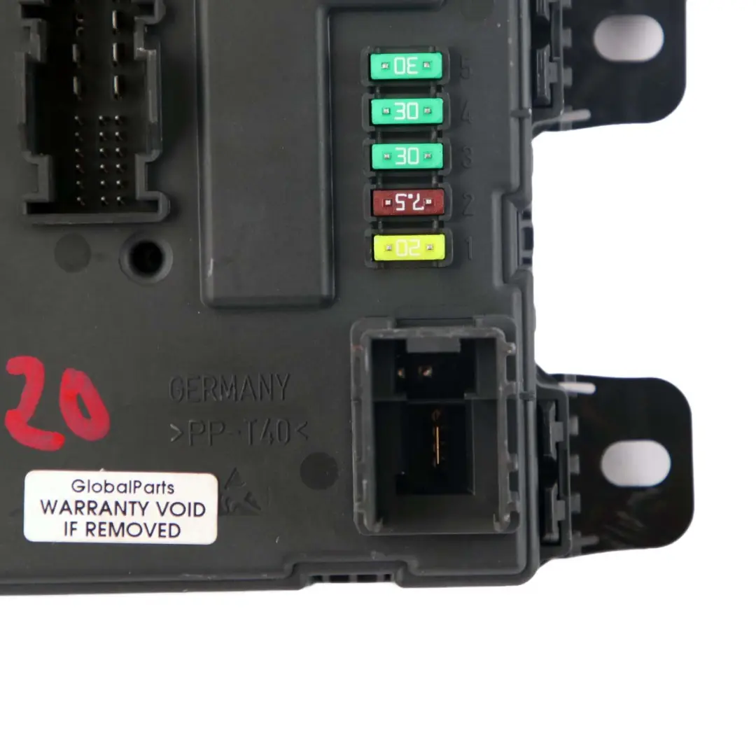 REM Modulo Elettronico Posteriore Scatola Fusibili Controllo V3 per BMW F20 con numero di parte 9362396 BMW F20 REM Modulo Elettronico Posteriore Scatola Fusibili Controllo V3 - SKU 9362396 - Numero di parte 9362396