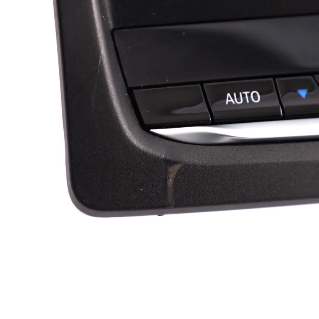 Centre Console Fresh Air Vent Grille Nozzle Trim to BMW X3 G01 Rear with Part number 9363822 BMW X3 G01 Rear Centre Console Fresh Air Vent Grille Nozzle Trim - SKU 9363822 - Part number 9363822