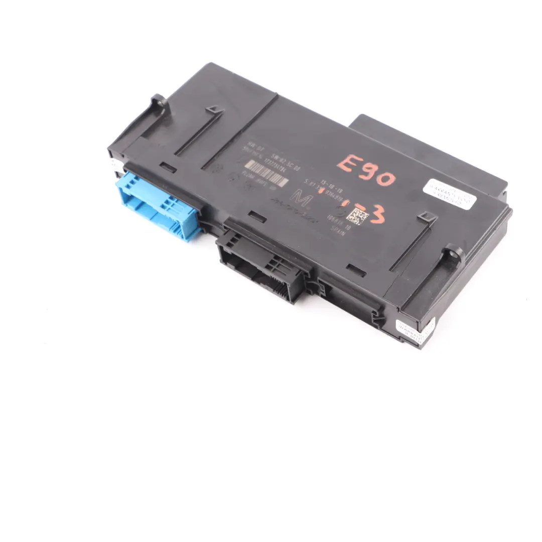 Módulo Control del Cuerpo M Caja Conexiones PL2RR JBBFE IIIR ECU para BMW E90 con número de pieza 9364819 BMW E90 Módulo Control del Cuerpo M Caja Conexiones PL2RR JBBFE IIIR ECU - SKU 9364819-3 - Número de pieza 9364819