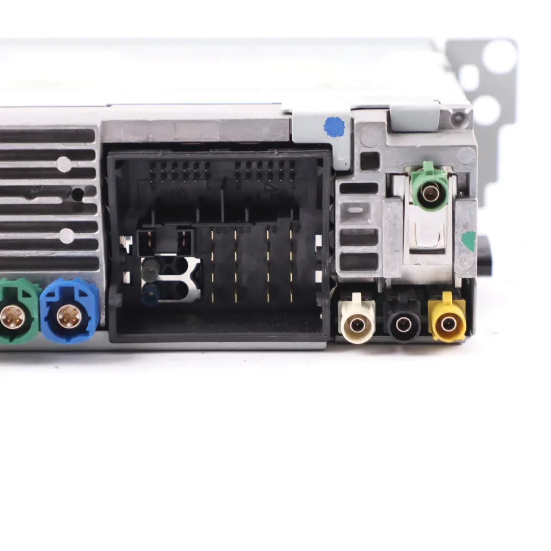 Radio Nawigacja CD do BMW F20 F21 F30 F31 o numerze 9365833 BMW F20 F21 F30 F31 Radio Nawigacja CD - SKU 9365833 - Numer Części 9365833