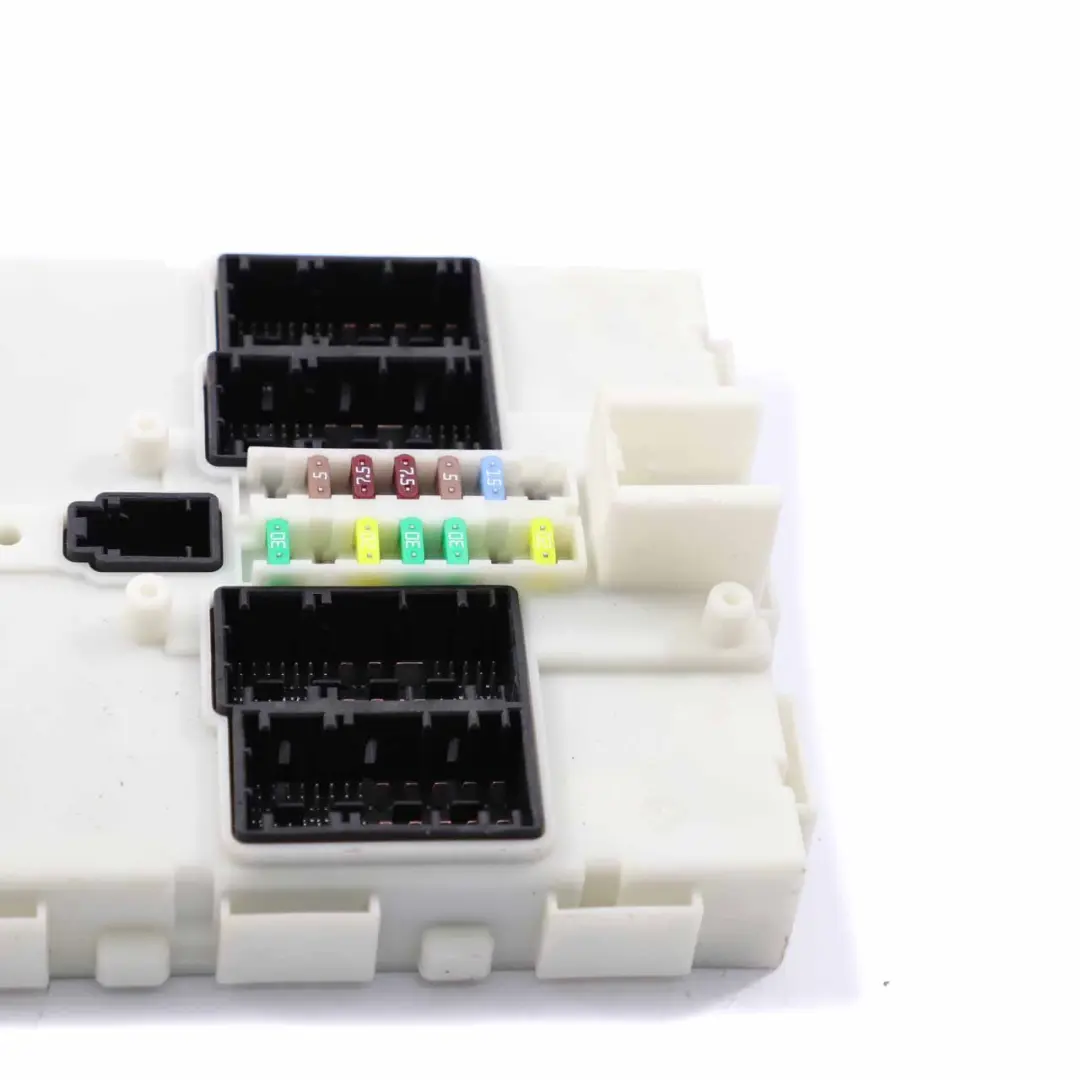 ECU Corpo Dominio Controllore BDC Modul per Mini Cooper One F54 F55 F56 F60 con numero di parte 9369635 Mini Cooper One F54 F55 F56 F60 ECU Corpo Dominio Controllore BDC Modul - SKU 9369635 - Numero di parte 9369635