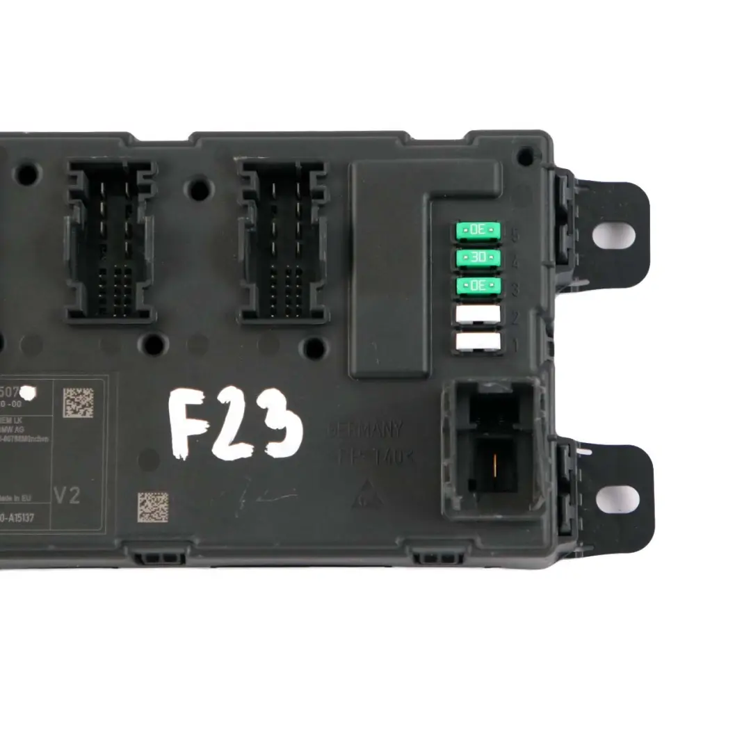 REM Rear Electronic Module Fuse Box Control Unit V2 to BMW F23 with Part number 9374507 BMW F23 REM Rear Electronic Module Fuse Box Control Unit V2 - SKU 9374507 - Part number 9374507