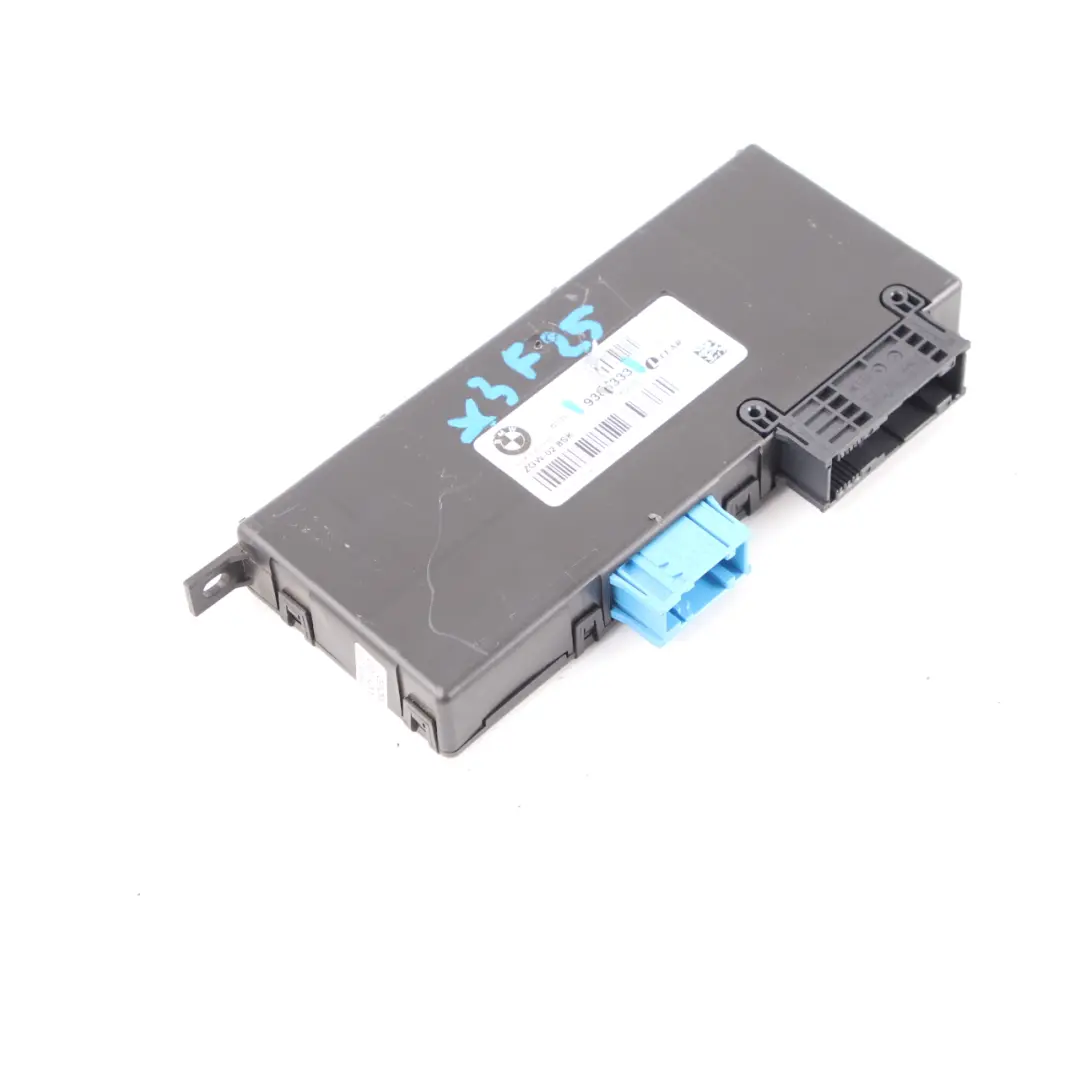 BMW X3 F25 Central Gateway Modul Steuer Gerät Lear ZGW-02 8SK - SKU 9380333 - Teilenummer 9380333