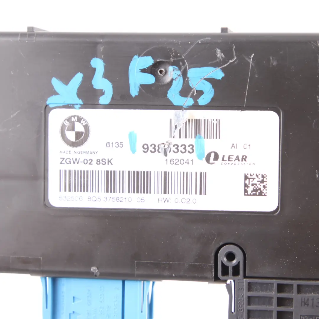 BMW X3 F25 Central Gateway Modul Steuer Gerät Lear ZGW-02 8SK - SKU 9380333 - Teilenummer 9380333