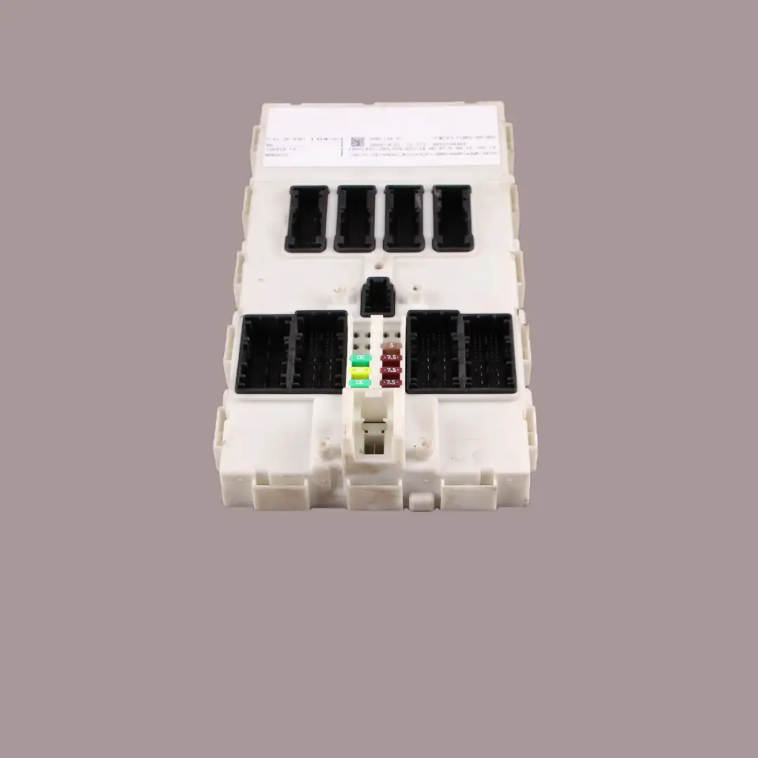  Módulo FEM BMW F20 F21 F22 F30 F32 Unidad Control ECU Caja de Fusibles - SKU 9381104 - Número de pieza 9381104