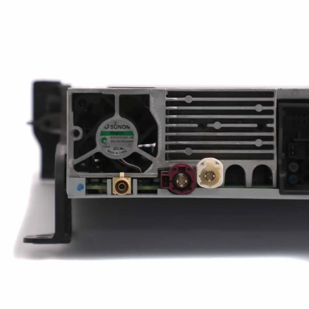 Unità principale di base Media DAB per BMW F45 Mini F55 F56 con numero di parte 9381320 BMW F45 Mini F55 F56 Unità principale di base Media DAB - SKU 9381320 - Numero di parte 9381320