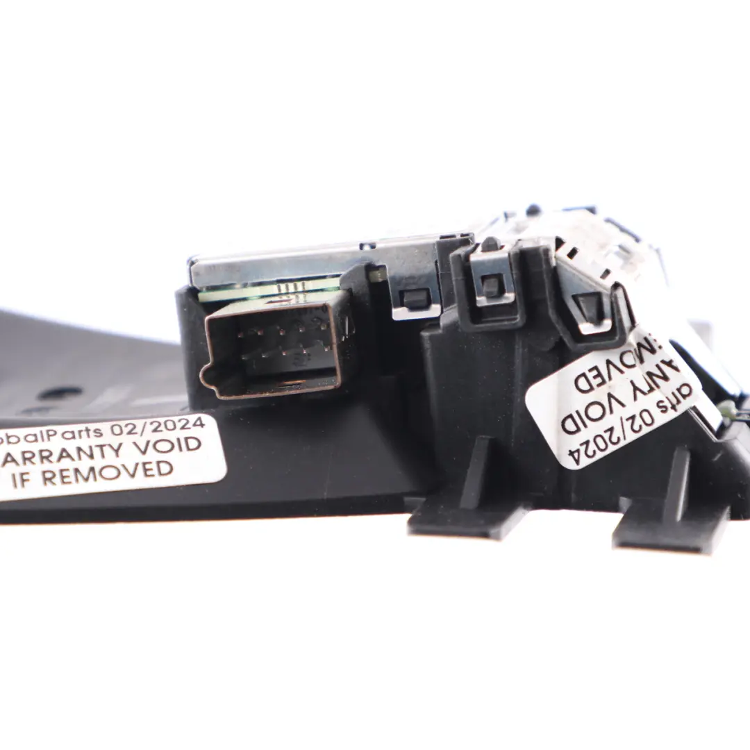 KaFAS Camera Front Windscreen Parking Camera Module Unit to BMW F46 with Part number 9384687 BMW F46 KaFAS Camera Front Windscreen Parking Camera Module Unit - SKU 9384687 - Part number 9384687