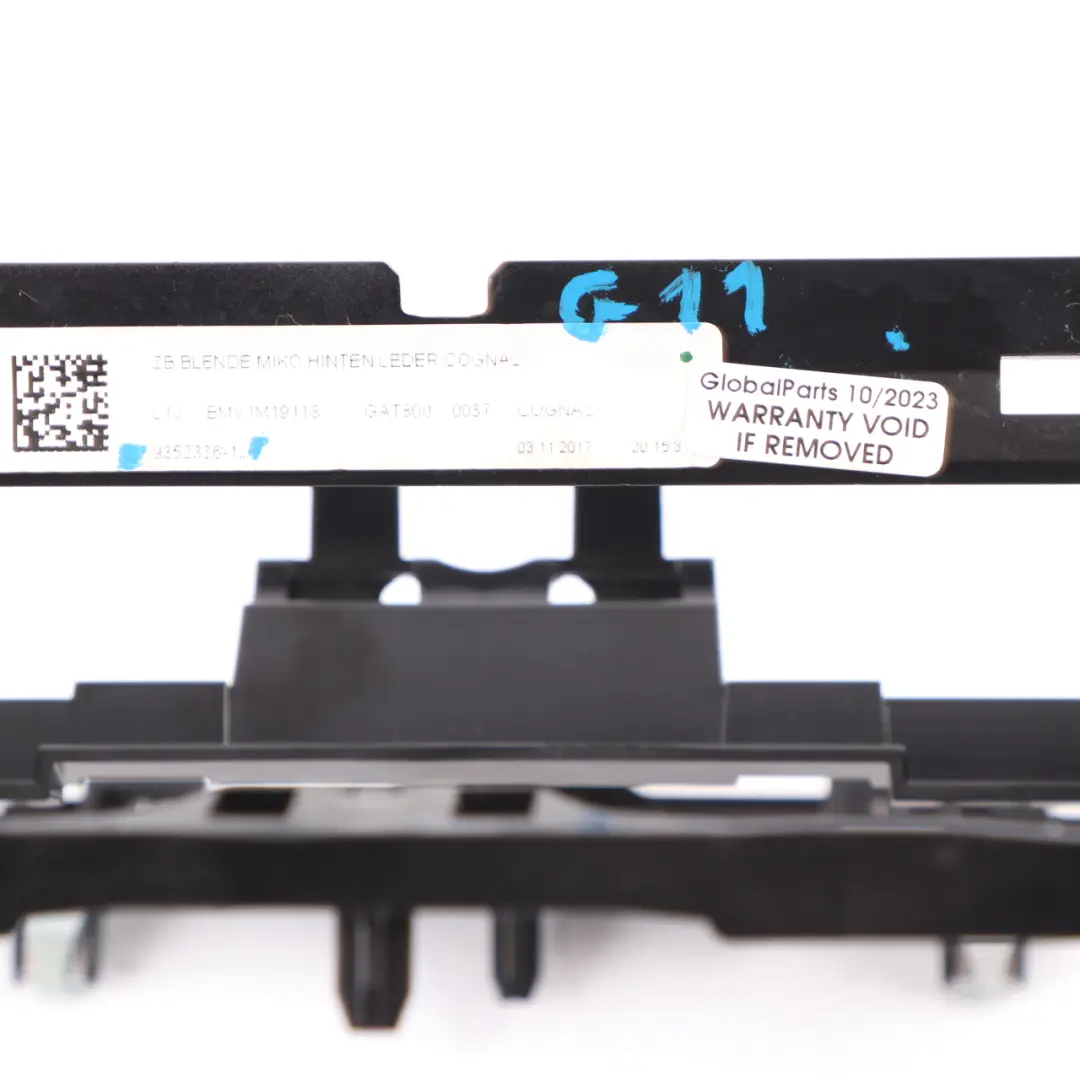 Centre Console Air Vent Support Carrier Bracket Frame Trim 9302186 to BMW G11 Rear with Part number 9384711 BMW G11 Rear Centre Console Air Vent Support Carrier Bracket Frame Trim 9302186 - SKU 9384711 - Part number 9384711