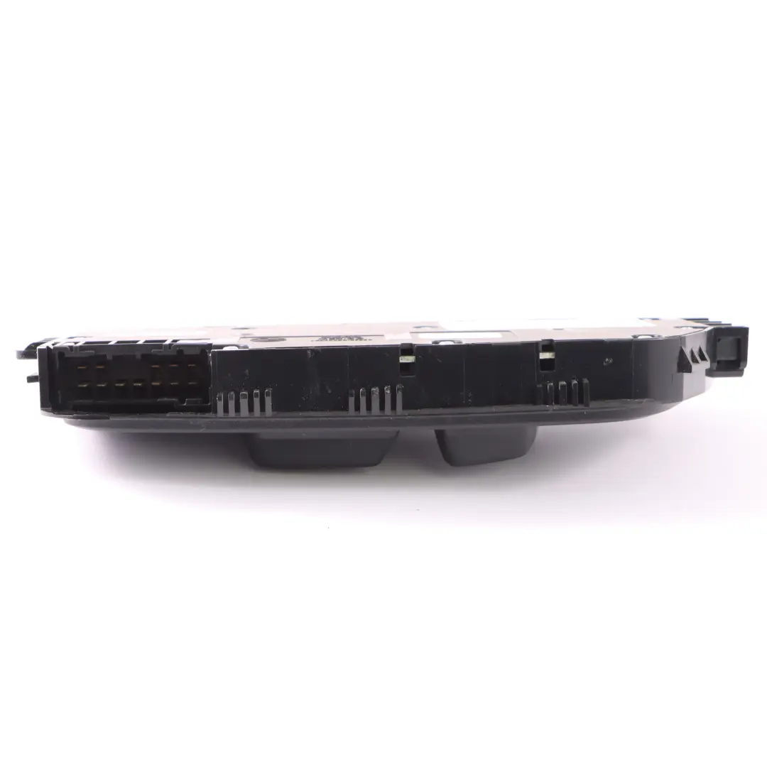 BMW G30 G31 G32 Panel ajuste asiento deportivo delantero derecho - SKU 9384908 - Número de pieza 9384908