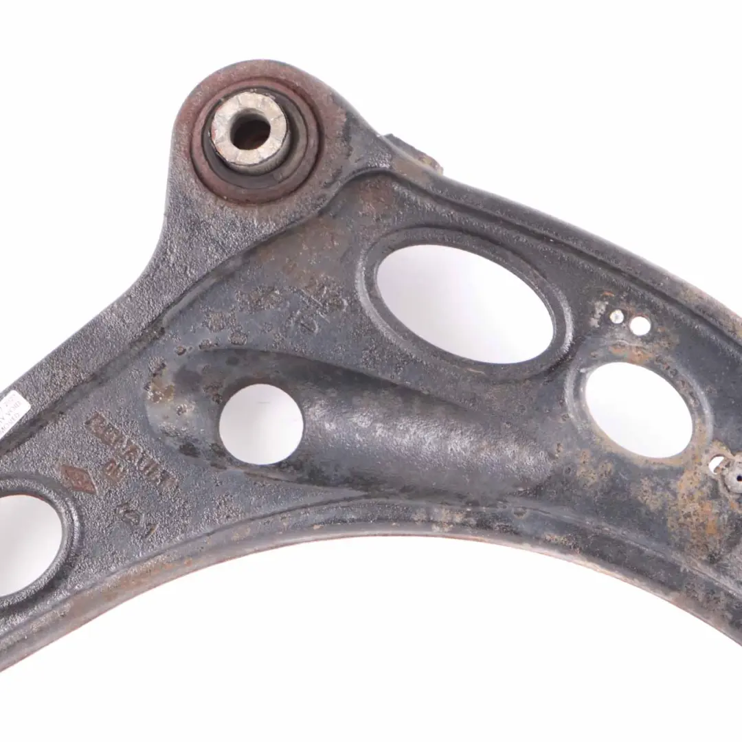 Braccio di controllo Wishbone anteriore destro per Opel Vivaro B Renault Trafic con numero di parte 93853465 Opel Vivaro B Renault Trafic Braccio di controllo Wishbone anteriore destro - SKU 93853465 - Numero di parte 93853465