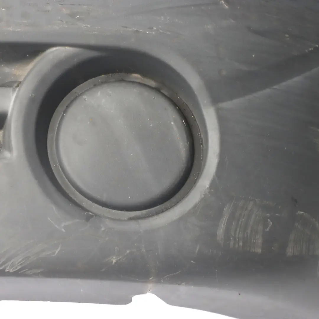 Przedni Zderzak Osłona Gruntowana do Opel Vivaro A o numerze 93855609 Opel Vivaro A Przedni Zderzak Osłona Gruntowana - SKU 93855609 - Numer Części 93855609