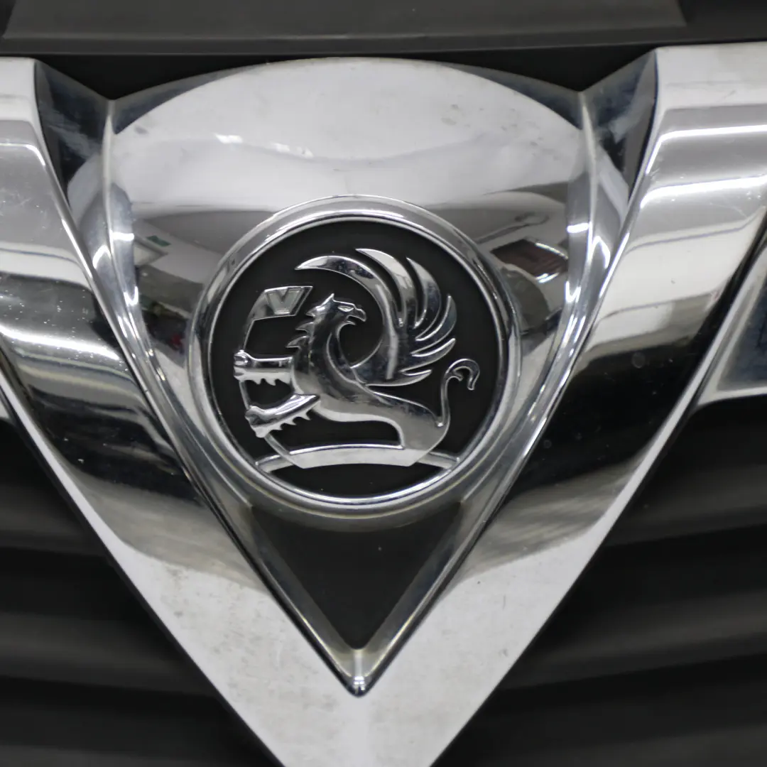 Atrapa Grill Panel Przedni Icy White - 389 do Opel Vauxhall Vivaro A o numerze 93856149 Opel Vauxhall Vivaro A Atrapa Grill Panel Przedni Icy White - 389 - SKU 93856149-ICW1 - Numer Części 93856149