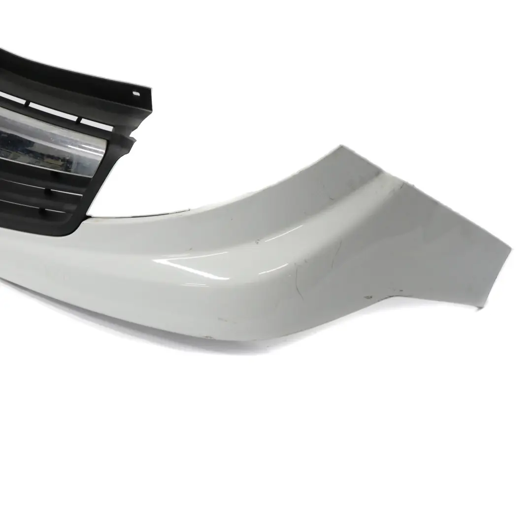 Front Grille Upper Air Grille Trim Panel Cover Icy White - 389 to Vauxhall Vivaro A with Part number 93856149 Vauxhall Vivaro A Front Grille Upper Air Grille Trim Panel Cover Icy White - 389 - SKU 93856149-ICW1 - Part number 93856149
