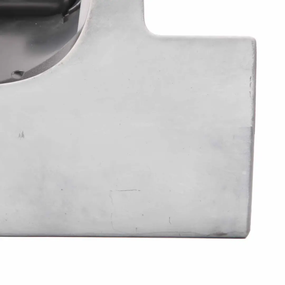 Left N/S Lamp Frame Trim Cover Silver to Vauxhall Vivaro B Renault Trafic Rear with Part number 93857713 Vauxhall Vivaro B Renault Trafic Rear Left N/S Lamp Frame Trim Cover Silver - SKU 93857713 - Part number 93857713