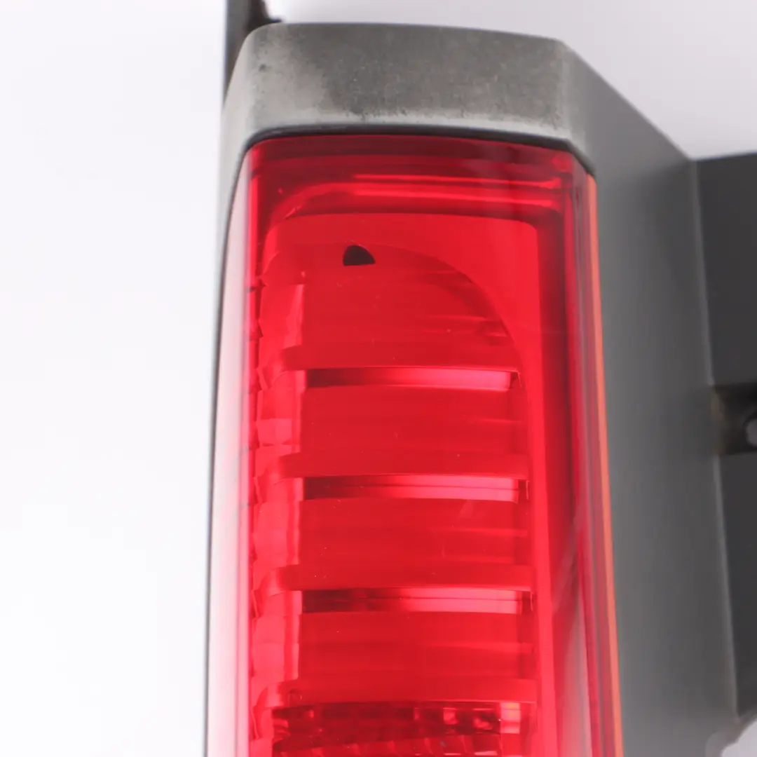 Rückleuchte Renault Trafic Opel Vivaro Rechts Rück licht 8200415251 für mit Teilenummer 93857722 Rückleuchte Renault Trafic Opel Vivaro Rechts Rück licht 8200415251 - SKU 93857722 - Teilenummer 93857722