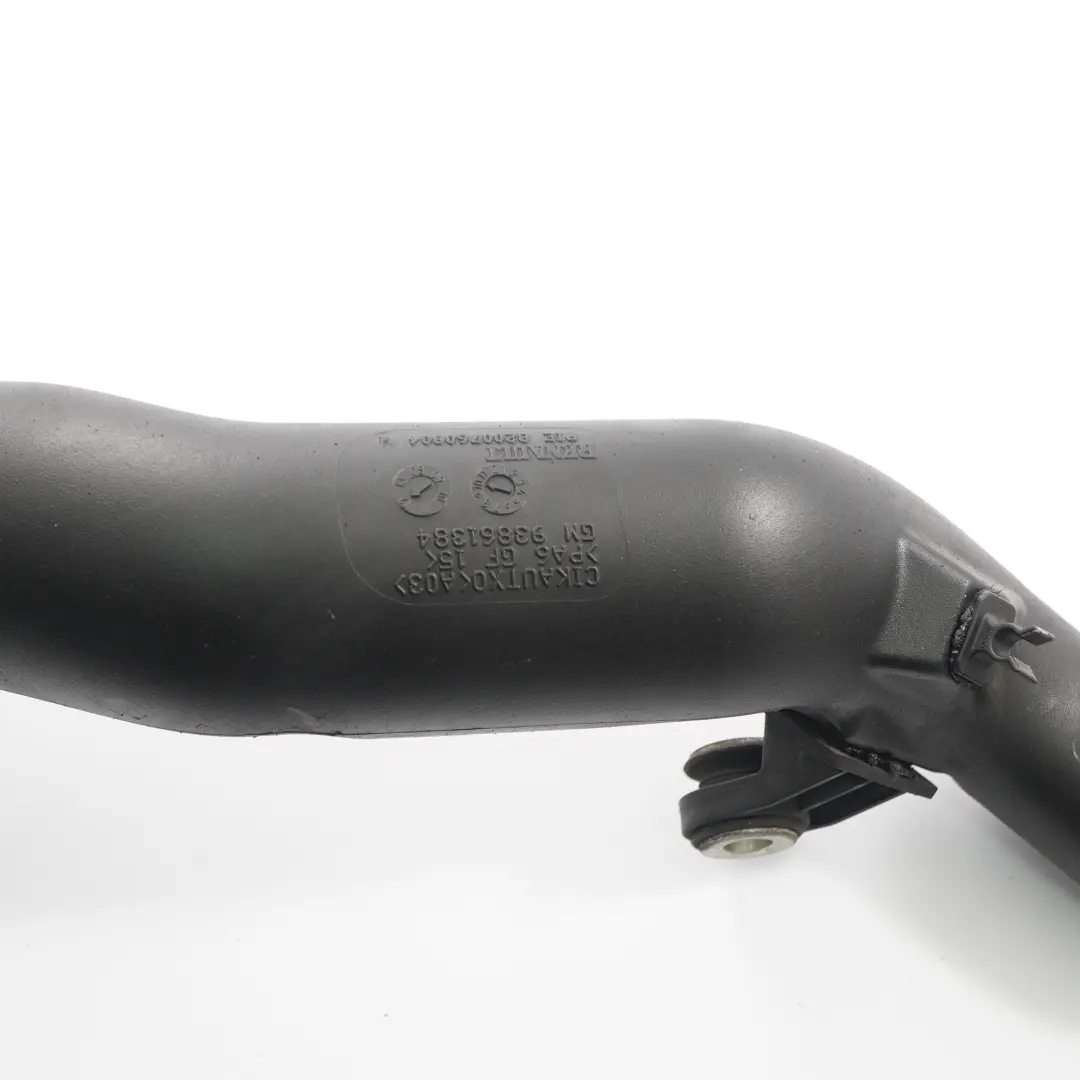 Manguera para Renault Trafic II Opel Vivaro A 2.0 DCI Turbo Intercooler con número de pieza 93861384 Renault Trafic II Opel Vivaro A 2.0 DCI Turbo Intercooler Manguera - SKU 93861384 - Número de pieza 93861384