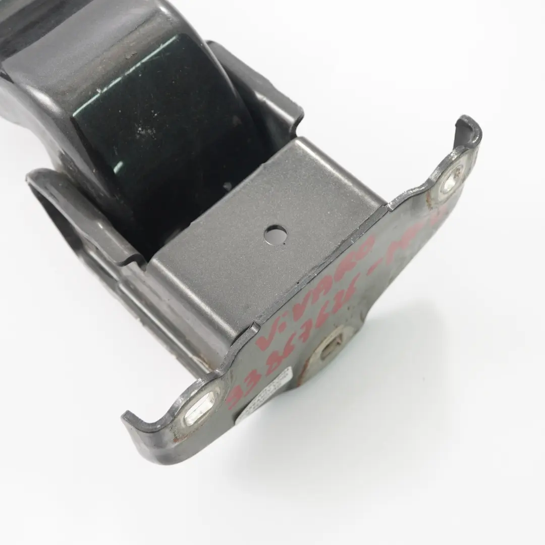 Bisagra Puerta Trasera Opel Vivaro Derecha Negro Medianoche D68 para con número de pieza 93867626 Bisagra Puerta Trasera Opel Vivaro Derecha Negro Medianoche D68 - SKU 93867626-MNB - Número de pieza 93867626