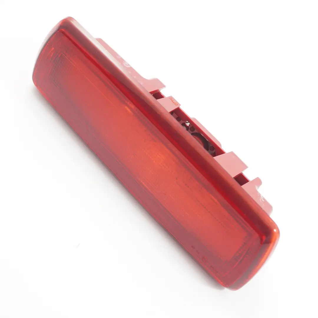 Tercera luz de freno trasera adicional 265904849R para Renault Trafic 3 con número de pieza 93867977 Renault Trafic 3 Tercera luz de freno trasera adicional 265904849R - SKU 93867977 - Número de pieza 93867977