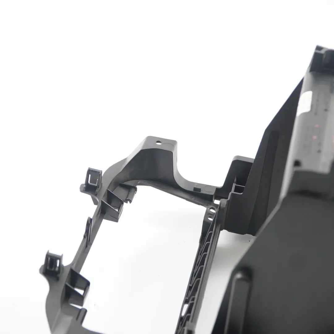 Opel Vivaro B Support de montage de l'unité centrale de la radio stéréo - SKU 93867998 - Numéro de pièce 93867998
