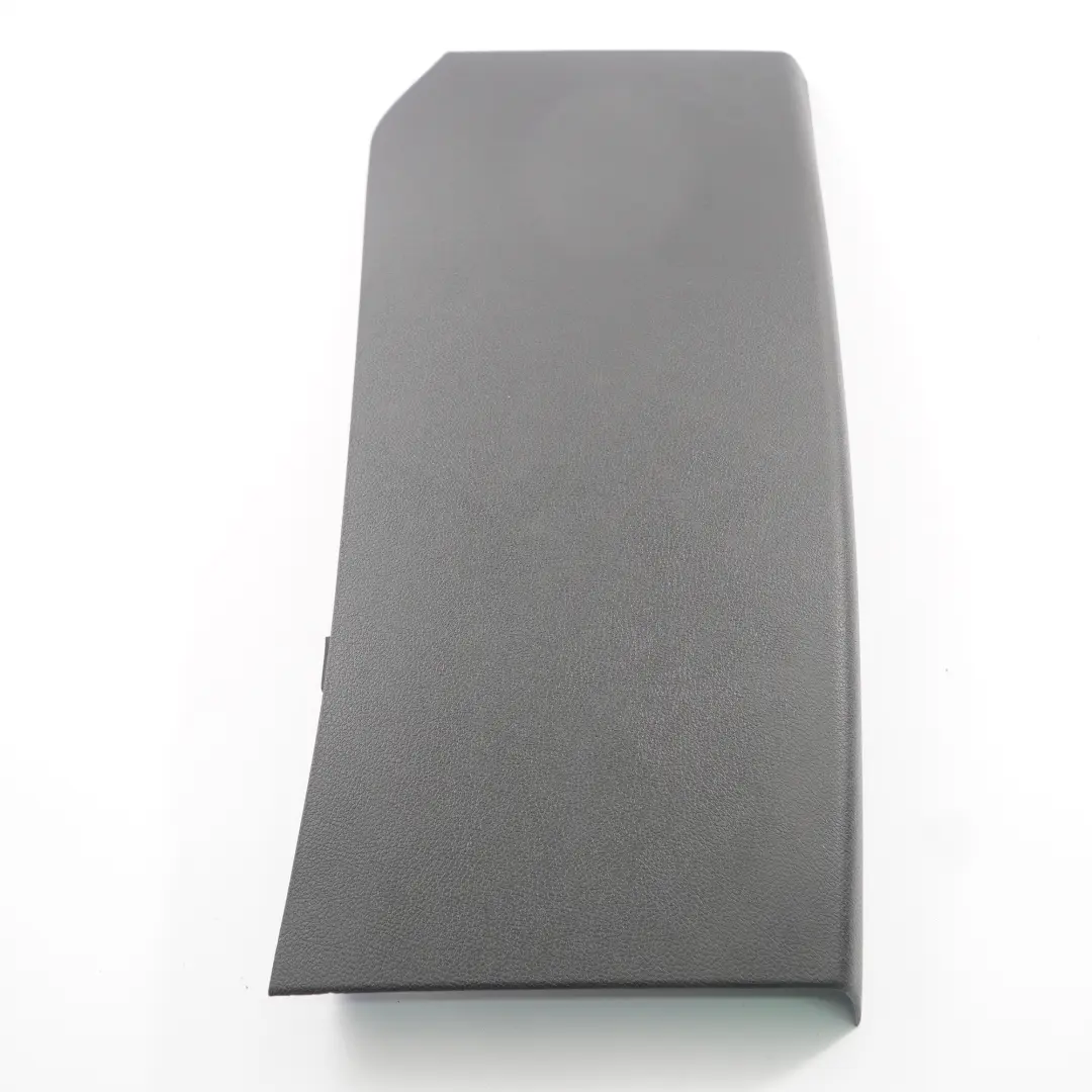 Opel Vivaro B Recubrimiento Panel Columna Derecha Pilar B Superior - SKU 93868792 - Número de pieza 93868792