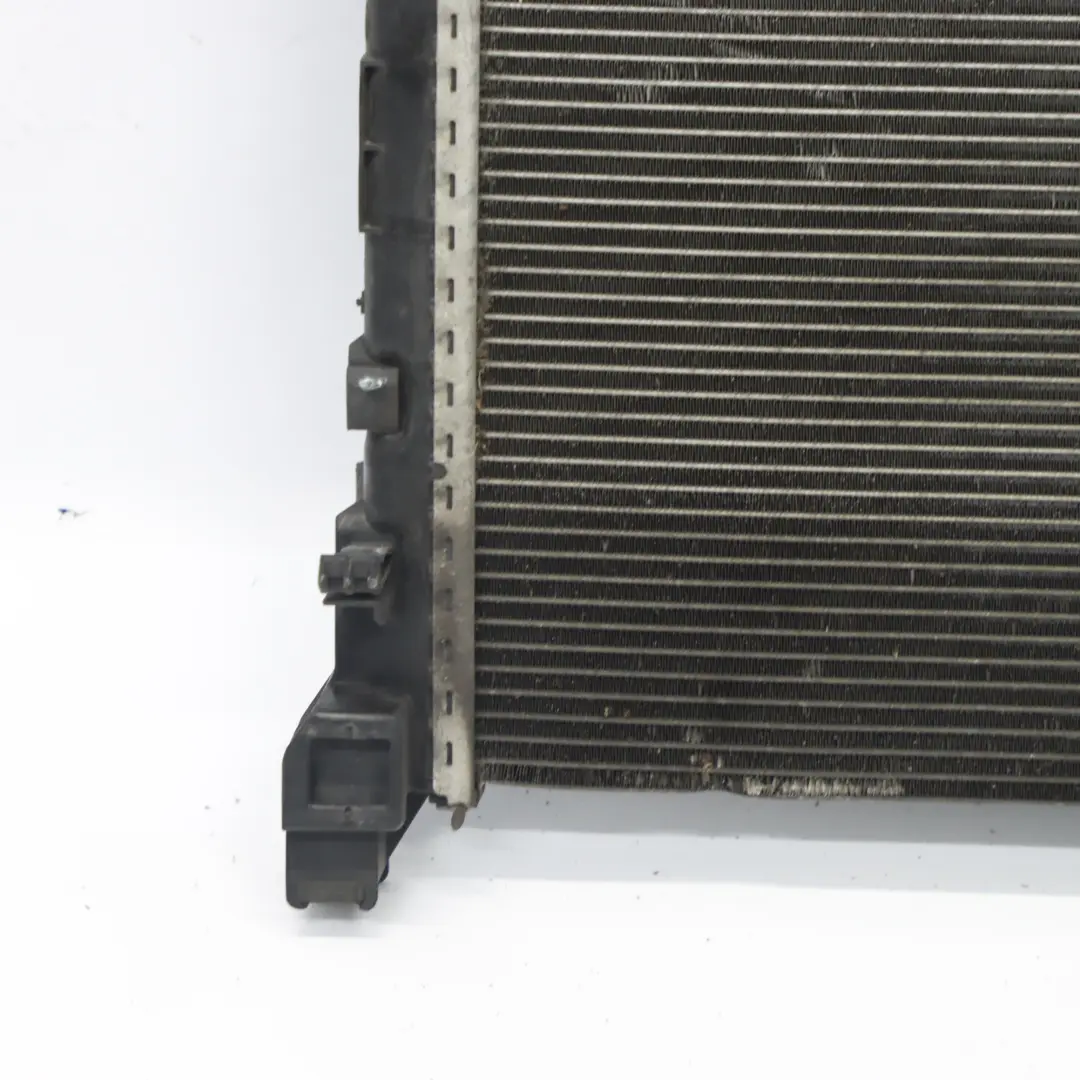 Kühlmittel Kühler für Renault Trafic 3 Opel Vivaro B 1.6 Diesel Motor mit Teilenummer 93868888 Renault Trafic 3 Opel Vivaro B 1.6 Diesel Motor Kühlmittel Kühler - SKU 93868888 - Teilenummer 93868888