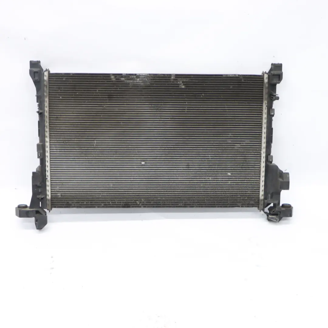 Refroidissement moteur Radiateur pour Renault Trafic 3 Opel Vivaro B 1.6 à propos du numéro de pièce 93868888 Renault Trafic 3 Opel Vivaro B 1.6 Refroidissement moteur Radiateur - SKU 93868888 - Numéro de pièce 93868888