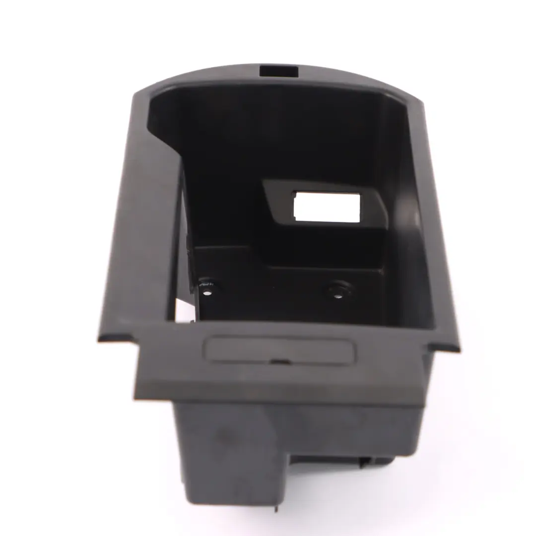 Support de console centrale Support d'accoudoir pour BMW X3 F25 X4 F26 à propos du numéro de pièce 9386906 BMW X3 F25 X4 F26 Support de console centrale Support d'accoudoir - SKU 9386906 - Numéro de pièce 9386906