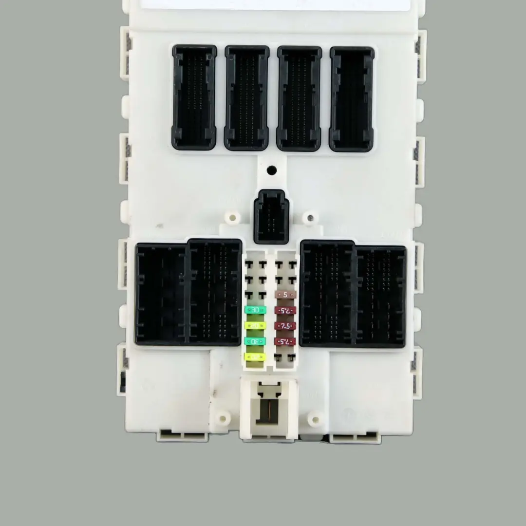 Module De Commande FEM pour BMW F20 F21 F22 F30 F31 F32 F36 à propos du numéro de pièce 9387260 BMW F20 F21 F22 F30 F31 F32 F36 Module De Commande FEM - SKU 9387260 - Numéro de pièce 9387260