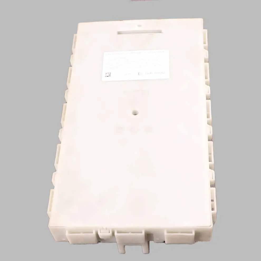 Unità controllo carrozzeria FEM LR01 per BMW F20 F21 F22 F30 F31 F32 F36 con numero di parte 9387262 BMW F20 F21 F22 F30 F31 F32 F36 Unità controllo carrozzeria FEM LR01 - SKU 9387262 - Numero di parte 9387262