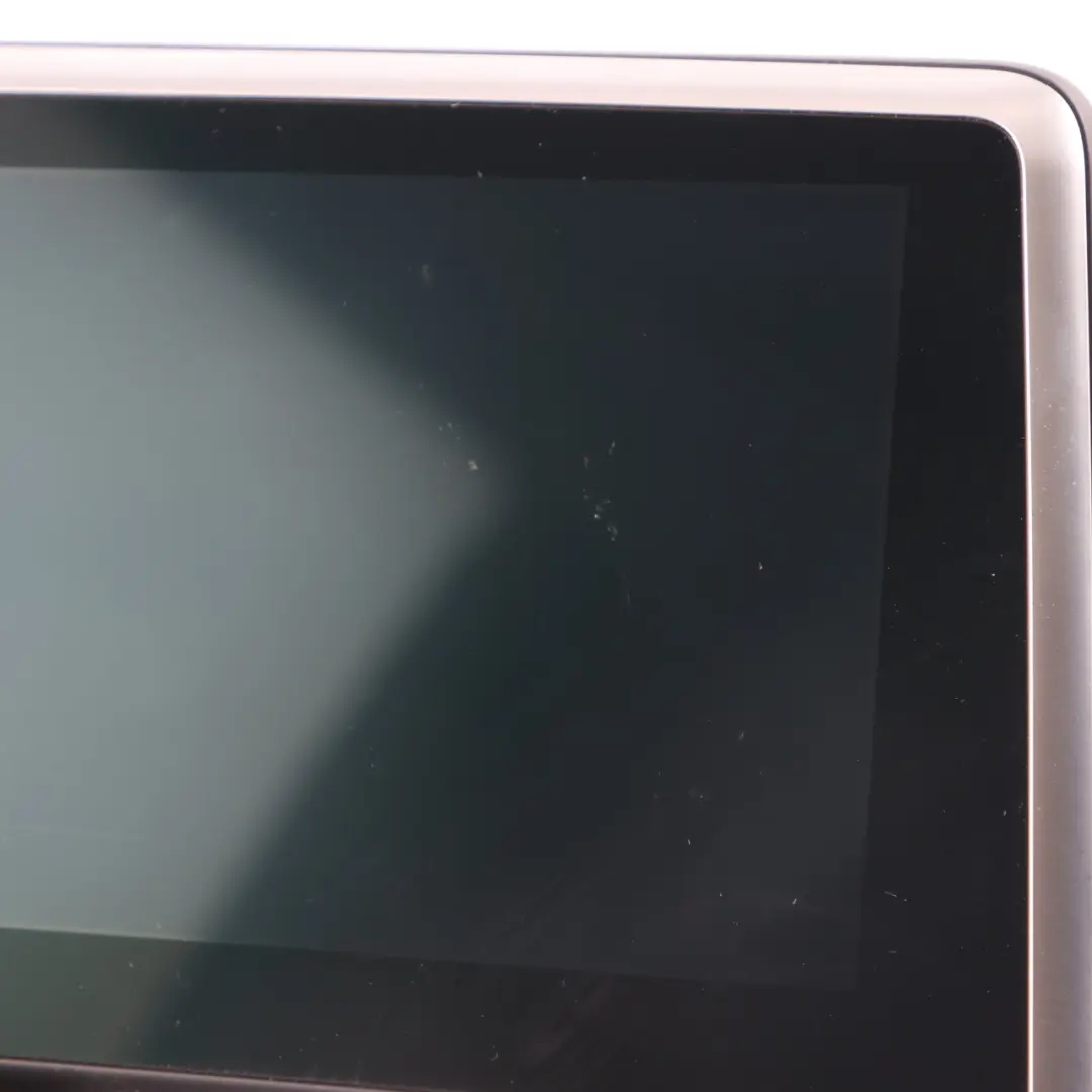 Display Screen BMW F45 F46 Central Information Navigation Monitor 8,8" to with Part number 9387450 Display Screen BMW F45 F46 Central Information Navigation Monitor 8,8" - SKU 9387450 - Part number 9387450
