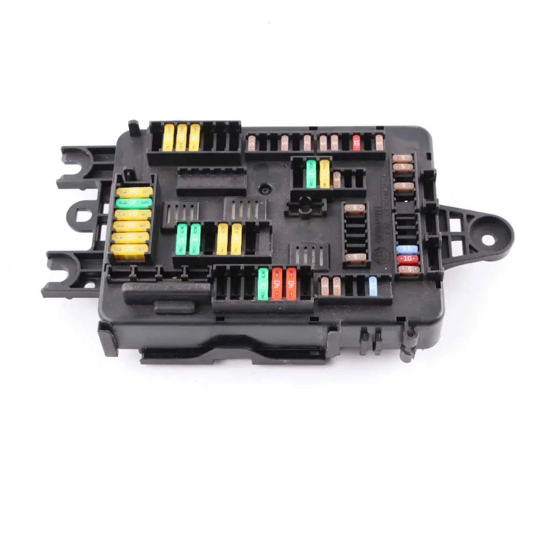 Caja De Fusibles Control REM Distribución De Energía Eléctrica para BMW F36 con número de pieza 9389070 BMW F36 Caja De Fusibles Control REM Distribución De Energía Eléctrica - SKU 9389070-1 - Número de pieza 9389070
