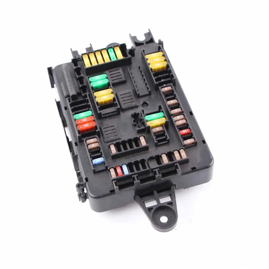 BMW F36 Caja De Fusibles Control REM Distribución De Energía Eléctrica - SKU 9389070-1 - Número de pieza 9389070