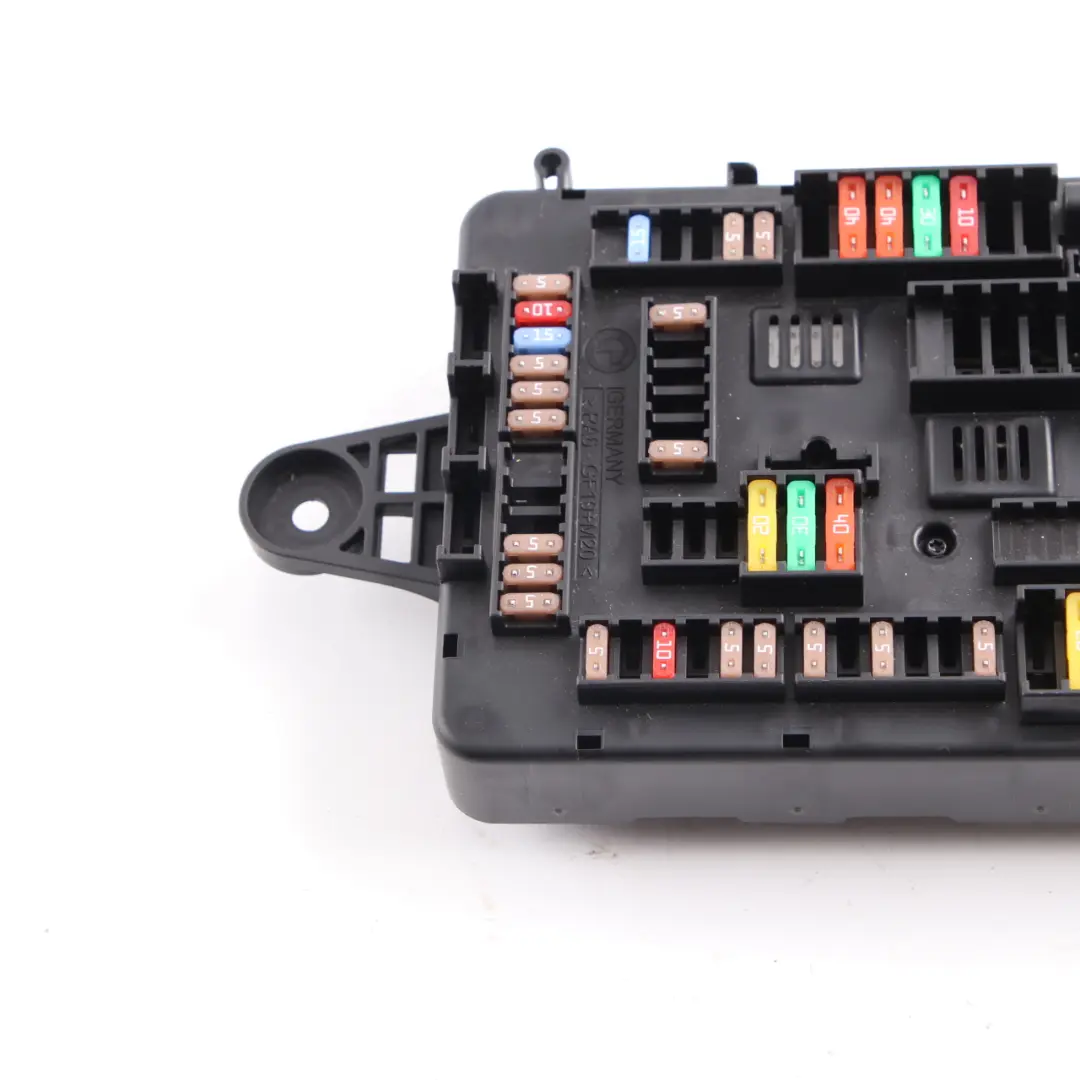 Fuse Box BMW F20 F30 F31 Power Distribution Junction Relay Control Unit to with Part number 9389071 Fuse Box BMW F20 F30 F31 Power Distribution Junction Relay Control Unit - SKU 9389071 - Part number 9389071