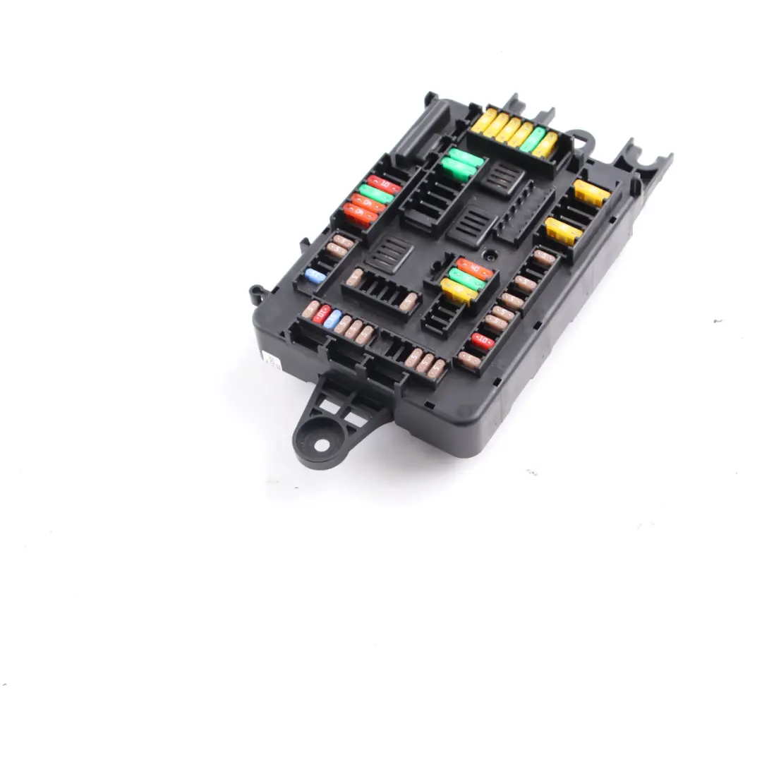 Fuse Box BMW F20 F30 F31 Power Distribution Junction Relay Control Unit to with Part number 9389071 Fuse Box BMW F20 F30 F31 Power Distribution Junction Relay Control Unit - SKU 9389071 - Part number 9389071