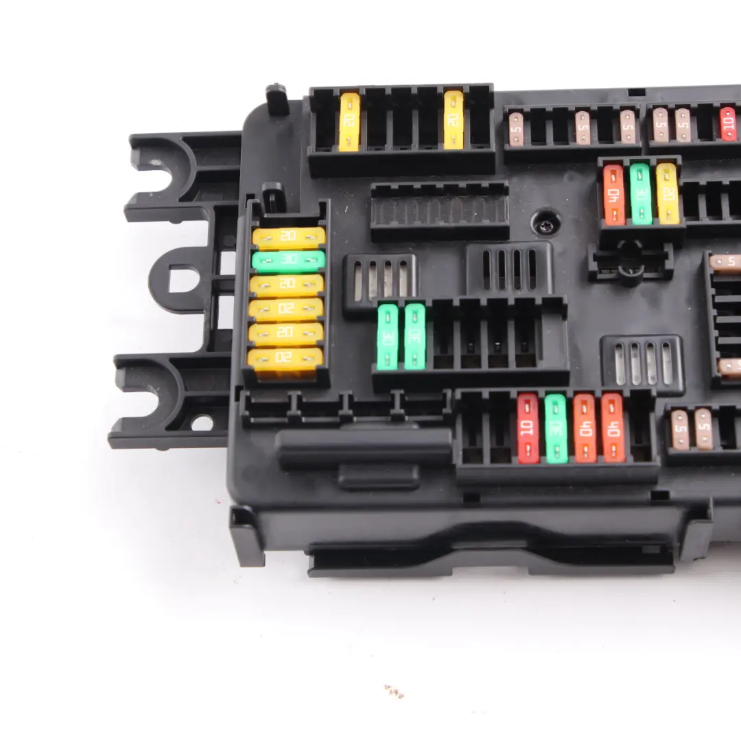 Fuse Box BMW F20 F30 F31 Power Distribution Junction Relay Control Unit to with Part number 9389071 Fuse Box BMW F20 F30 F31 Power Distribution Junction Relay Control Unit - SKU 9389071 - Part number 9389071