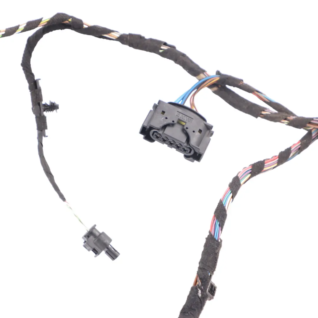 Driver Side Door Cable Harness Pipe Line to Mini F54 with Part number 9389272 Mini F54 Driver Side Door Cable Harness Pipe Line - SKU 9389272 - Part number 9389272