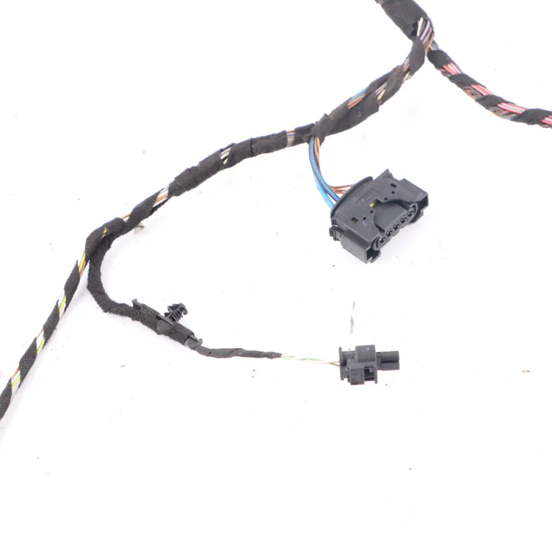 Driver Side Door Cable Harness Pipe Line to Mini F54 with Part number 9389272 Mini F54 Driver Side Door Cable Harness Pipe Line - SKU 9389272 - Part number 9389272