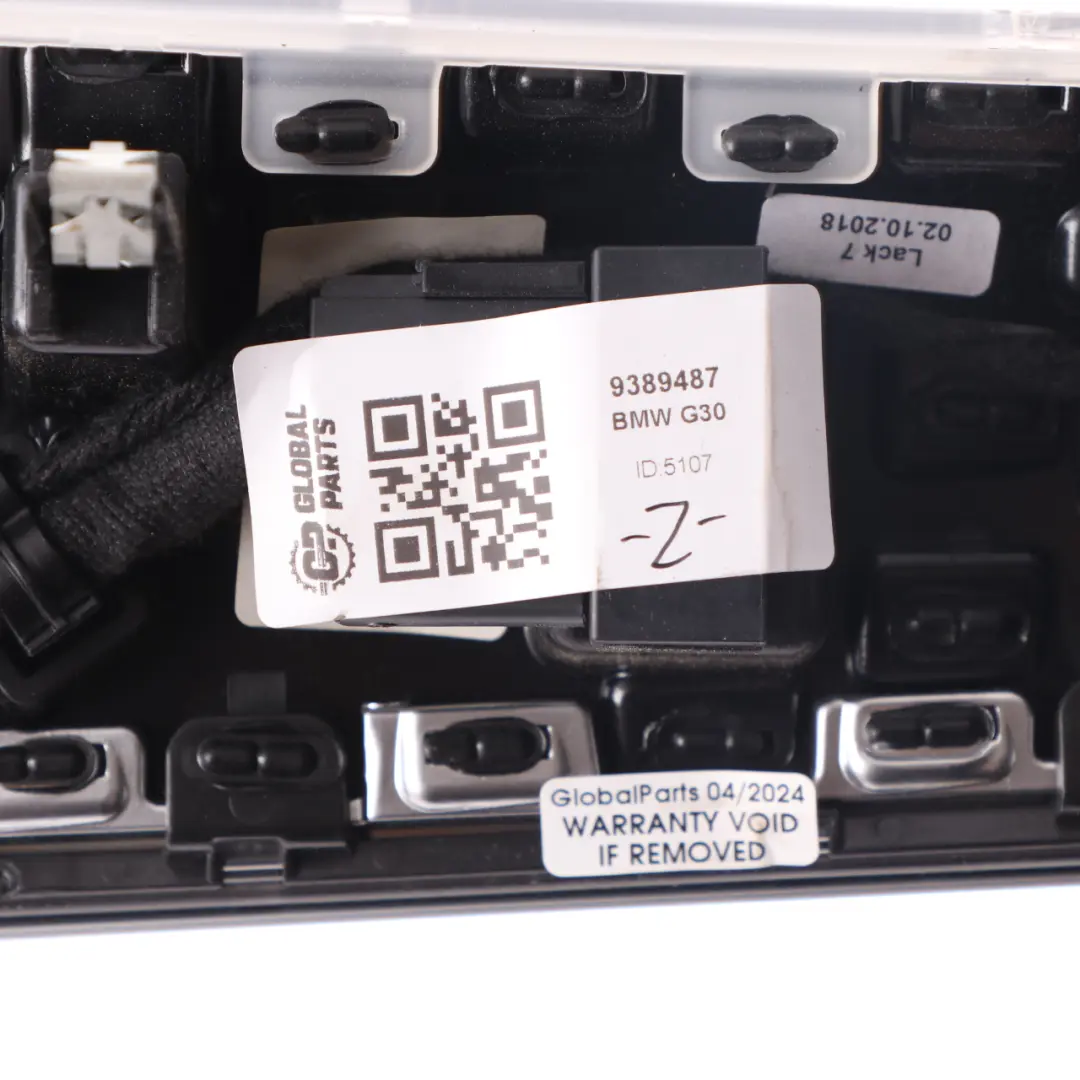 Dashboard Instrument Panel Decor Poplar Grey Perlglanz Chrom 8070622 to BMW G30 with Part number 9389487 BMW G30 Dashboard Instrument Panel Decor Poplar Grey Perlglanz Chrom 8070622 - SKU 9389487 - Part number 9389487