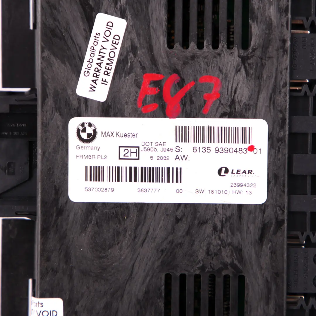 Footwell ECU Light Control Module MAX Kuester FRM3R PL2 pour BMW E87 à propos du numéro de pièce 9390483 BMW E87 Footwell ECU Light Control Module MAX Kuester FRM3R PL2 - SKU 9390483 - Numéro de pièce 9390483