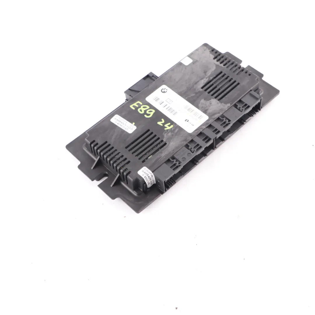 Modulo Luci Vano Piedi Unità Di Controllo ECU FRM3R PL2 Lear per BMW Z4 E89 con numero di parte 9390489 BMW Z4 E89 Modulo Luci Vano Piedi Unità Di Controllo ECU FRM3R PL2 Lear - SKU 9390489 - Numero di parte 9390489