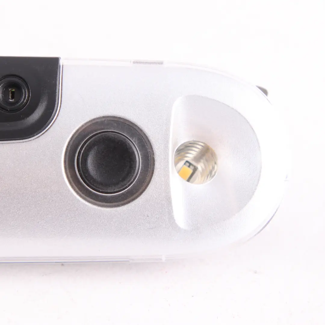 Luce posteriore interna del tetto per Mini Cooper F54 F55 F60 con numero di parte 9391888 Mini Cooper F54 F55 F60 Luce posteriore interna del tetto - SKU 9391888 - Numero di parte 9391888